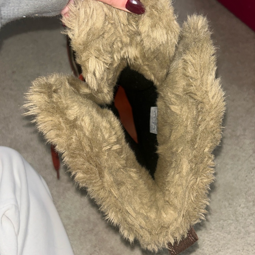 Sorel winter boots - Picture 3 of 5